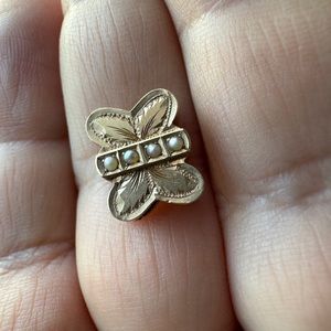 14k gold antique/vintage butterfly with pearls